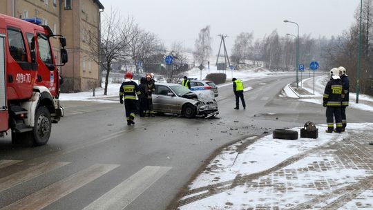 WYPADEK NA OBWODNICY W BIELAWIE