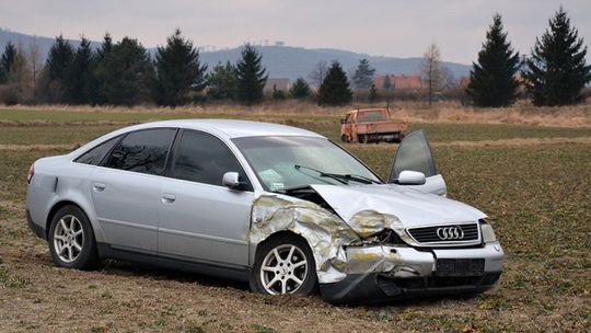 WYPADEK NA PIESZYCKIEJ 