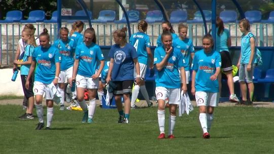  WYSOKA PRZEGRANA UKS BIELAWIANKA NA WŁASNYM BOISKU