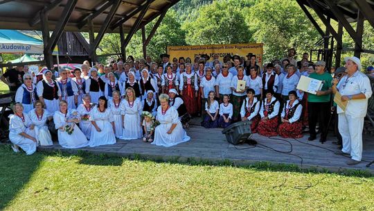 XVIII Prezentacje Zespołów Ludowych Ziem Pogranicza "Róża Kłodzka"