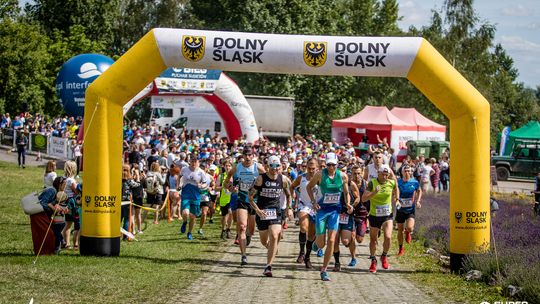 Z Bielawy w Góry Sowie. Dziesiątka Staropolanki, Półmaraton Kalenica i Ultra Sowa