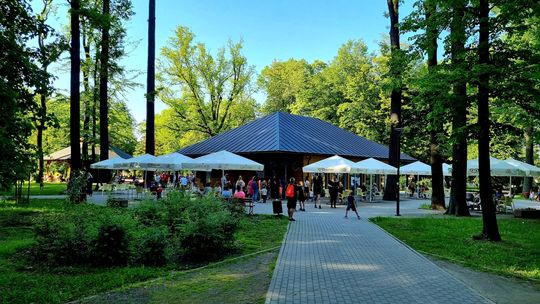 Z komercyjnej oferty Parku Miejskiego w Bielawie w 2023 r. skorzystało ponad 120.000 osób