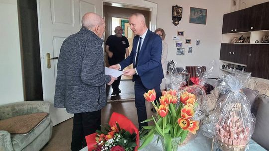 Z wizytą na urodzinach u kolejnego bielawskiego 100-latka