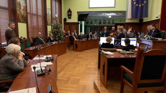 Za nami ostatnia w tym roku sesja Rady Miejskiej w Dzierżoniowie