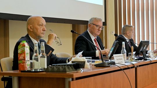 Za nami sesja Rady Miejskiej w Świdnicy