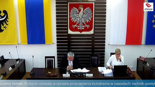 ZA NAMI SESJA RADY POWIATU DZIERŻONIOWSKIEGO