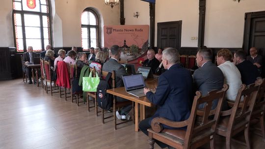 Za nami wrześniowa sesja Rady Miejskiej w Nowej Rudzie
