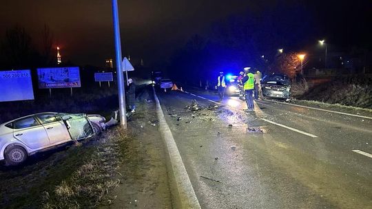 Ząbkowice Śl. Zderzenie osobówek