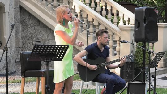 ZAKOŃCZENIE CYKLU KONCERTOWEGO POD HASŁEM „LATO W DĘBOWYM”