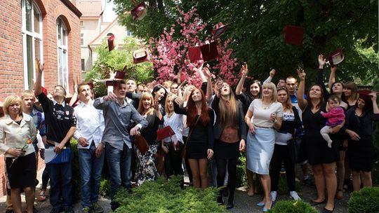 ZAKOŃCZENIE ROKU W SZKOŁACH NIEPUBLICZNYCH W BIELAWIE