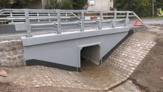 Zakończono przebudowę przepustu w Jędrzejowicach w Powiecie Dzierżoniowskim.