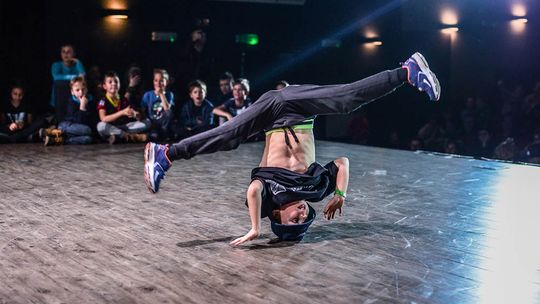 ZAPISY NA ZAJĘCIA BREAK DANCE Z BWA BREAKERS