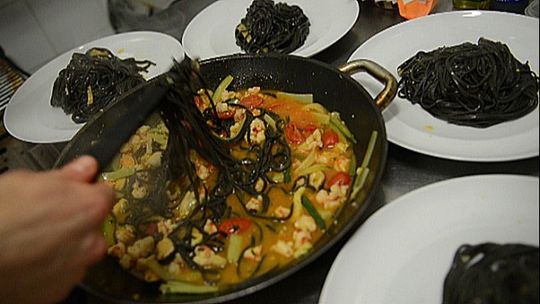 ZATRUDNIĘ KUCHARZA I PIZZERMANA