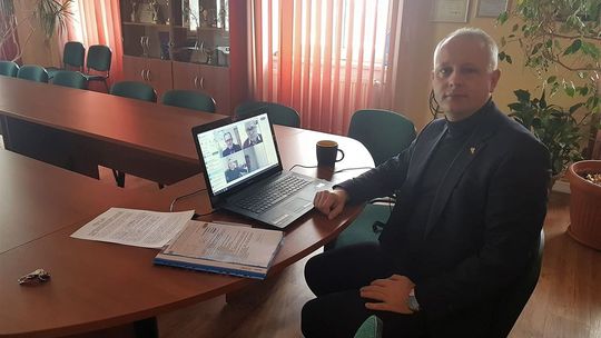 ZDALNE ZARZĄDZANIE I SPOTKANIA BURMISTRZA BIELAWY Z MIESZKAŃCAMI ON-LINE