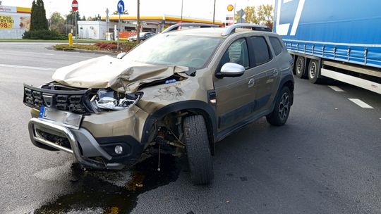 Zderzenie Dacii z ciężarówką