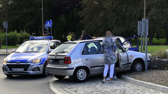 ZDERZENIE NA RONDZIE (AKTUALIZACJA WIDEO)