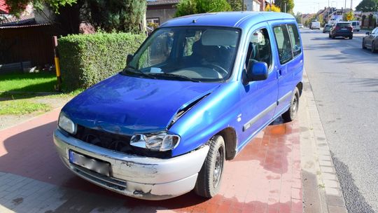 Zderzenie trzech pojazdów w Bielawie