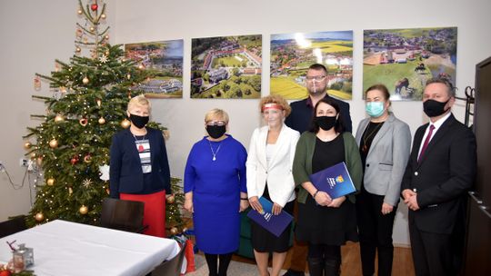 ZDOBYLI KOLEJNE STOPNIE AWANSU ZAWODOWEGO