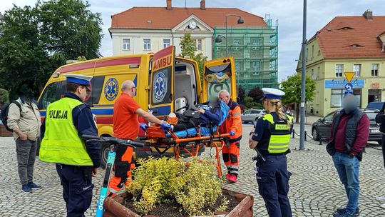 Złamana noga po upadku z hulajnogi w Bielawie