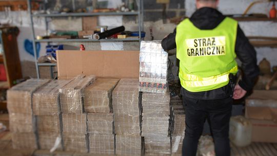 ZLIKWIDOWALI NIELEGALNE MAGAZYNY KRAJANKI