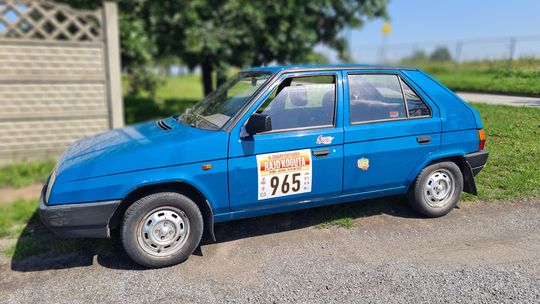 Złombol do Albanii rusza 3 września. Jest też kierowca z Dzierżoniowa