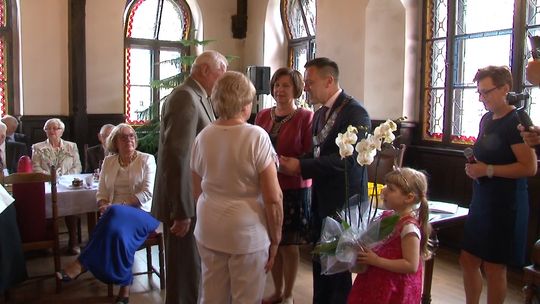 ZŁOTE GODY W NOWORUDZKIM RATUSZU