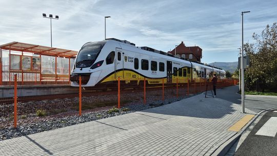 Znamy już ostateczne nazwy 2 nowych przystanków Kolei Dolnośląskich w Bielawie