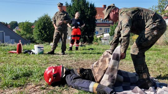 Żołnierze i Strażacy Zjednoczyli Siły w Ostroszowicach – Finał ,,Wakacji w Remizie’’
