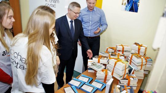 ZYSKALI KINDLOTEKĘ I NOWE KSIĄŻKI