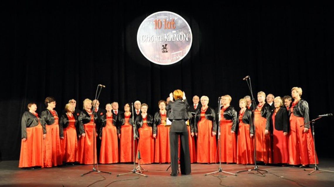 10 LAT CHÓRU KANON 10 LAT CHÓRU KANON