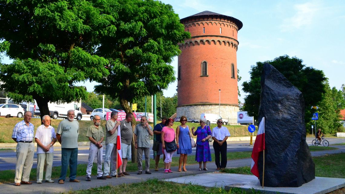 88. MIESIĘCZNICA W DZIERŻONIOWIE