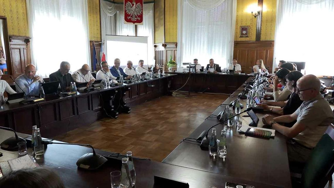 Absolutorium dla Burmistrza Bielawy dr Andrzeja Hordyja