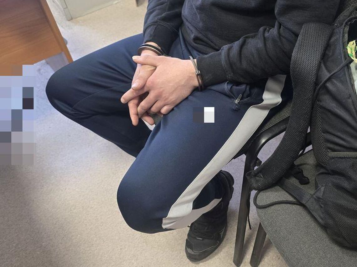 Agresywni sprawcy pobicia zatrzymani dzięki szybkiej reakcji policjantów