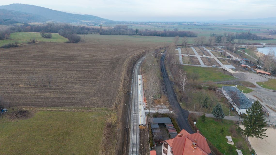 Aktualna sytuacja na Linii Kolejowej nr 318 w Bielawie Aktualna sytuacja na Linii Kolejowej nr 318 w Bielawie
