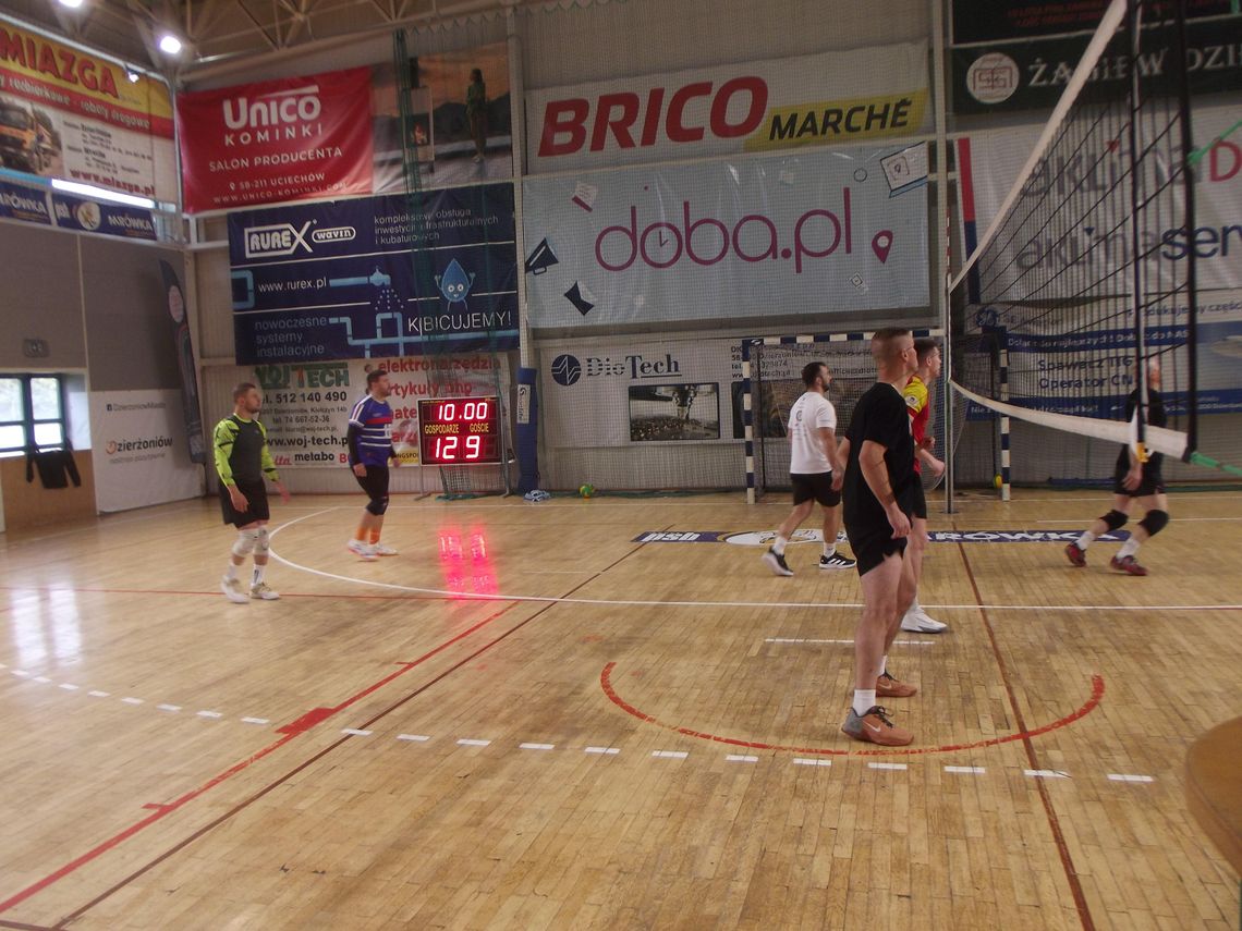 Amatorski Turniej Piłki Siatkowej Mężczyzn- komunikat końcowy Amatorski Turniej Piłki Siatkowej Mężczyzn- komunikat końcowy