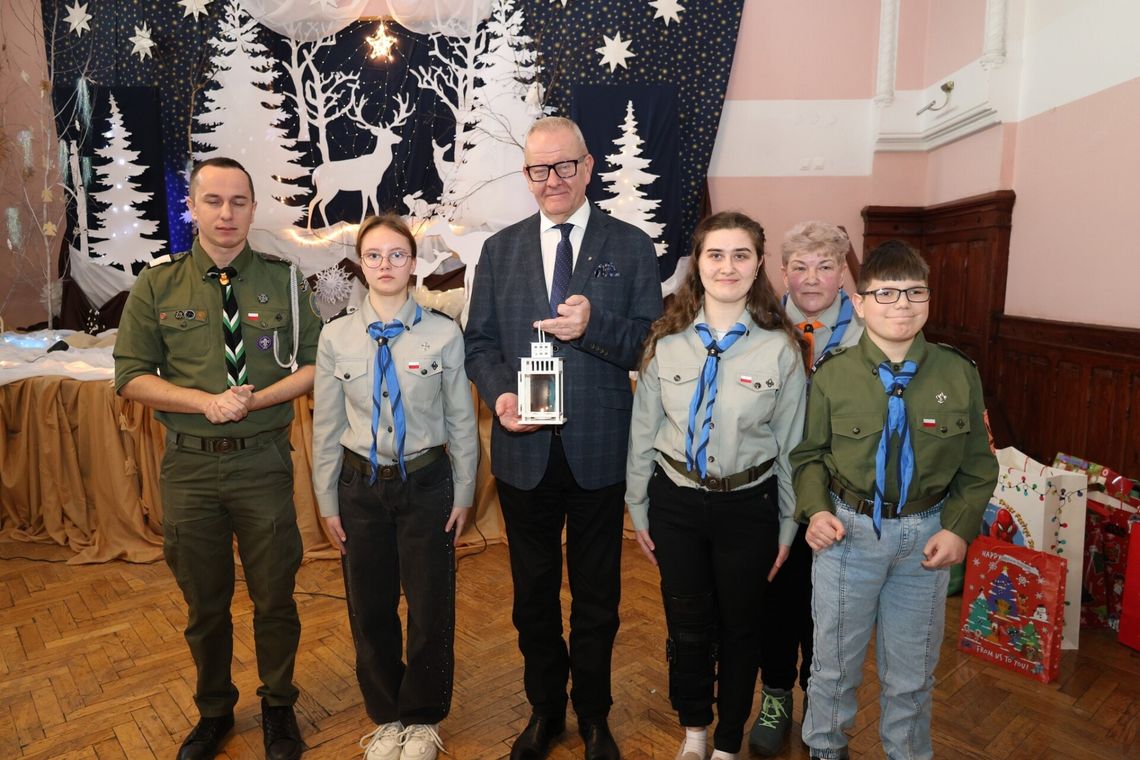 Betlejemskie Światło Pokoju Betlejemskie Światło Pokoju