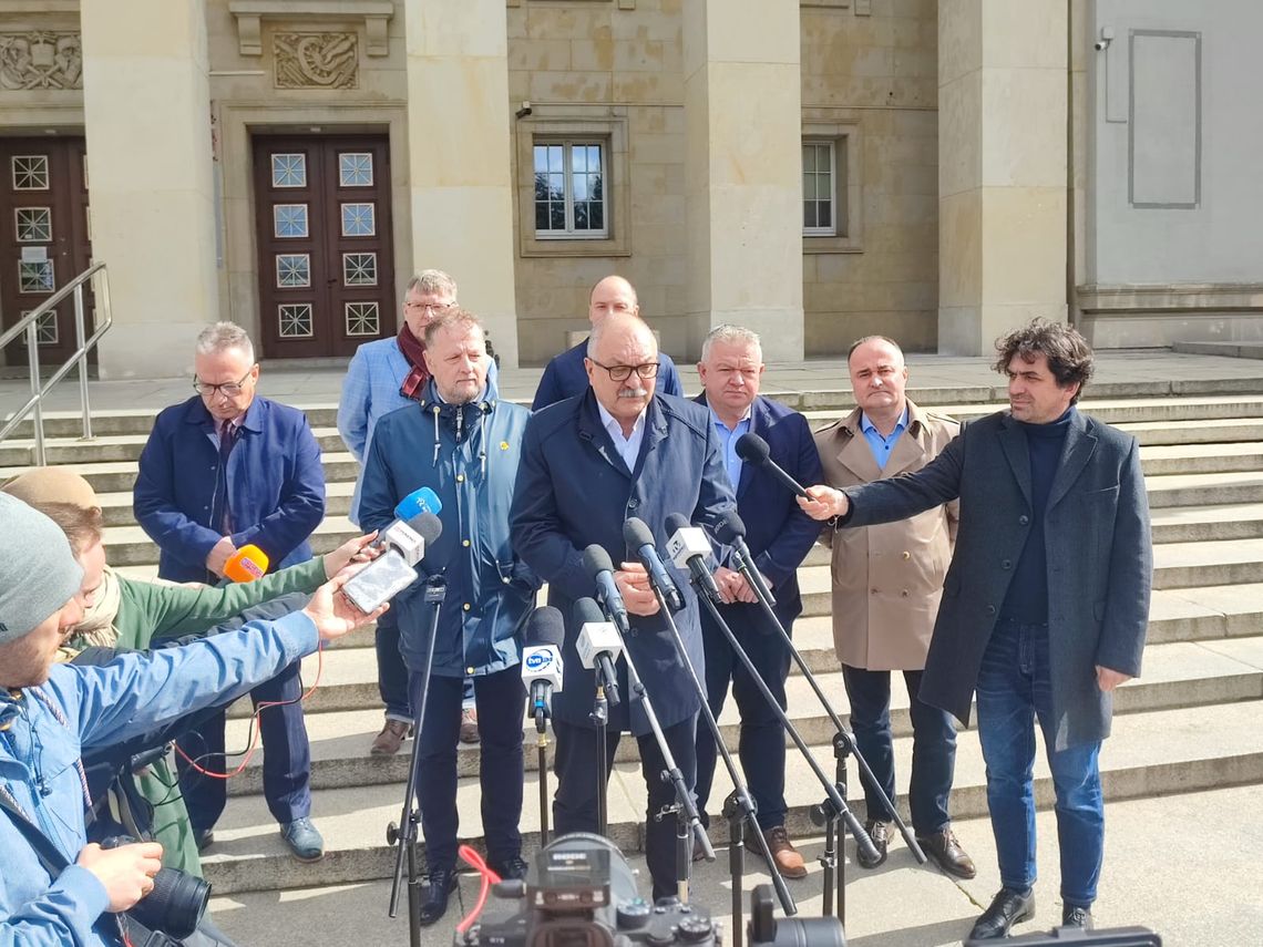 Bezpartyjni Samorządowcy proponują udział samorządów w podatku VAT w wysokości 8,51% Bezpartyjni Samorządowcy proponują udział samorządów w podatku VAT w wysokości 8,51%