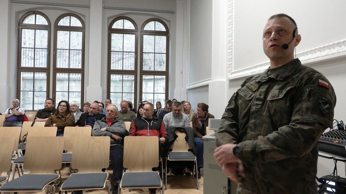 Bezpieczeństwo w rękach lokalnych liderów. Kluczowe szkolenie w Kłodzku Bezpieczeństwo w rękach lokalnych liderów. Kluczowe szkolenie w Kłodzku