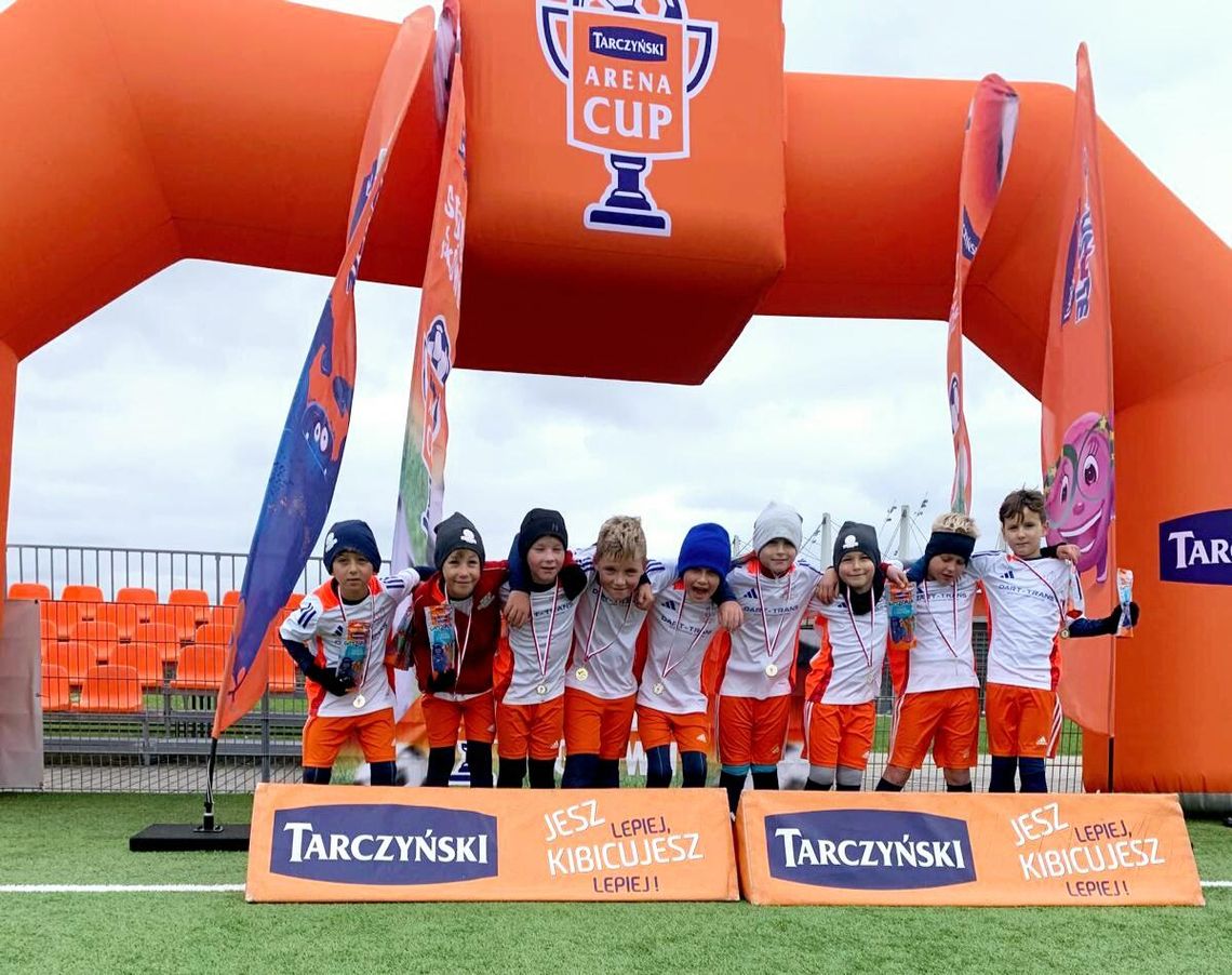 Bielawa dziecięcą piłką stoi. Sukces Siódemki.