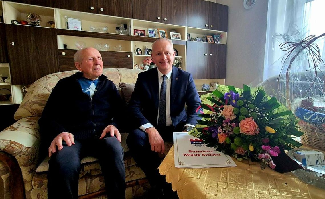 Bielawa: Z wizytą na urodzinach u bielawskiego 103-latka