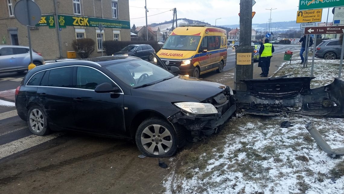 Bielawa. Zderzenie Opla z Audi