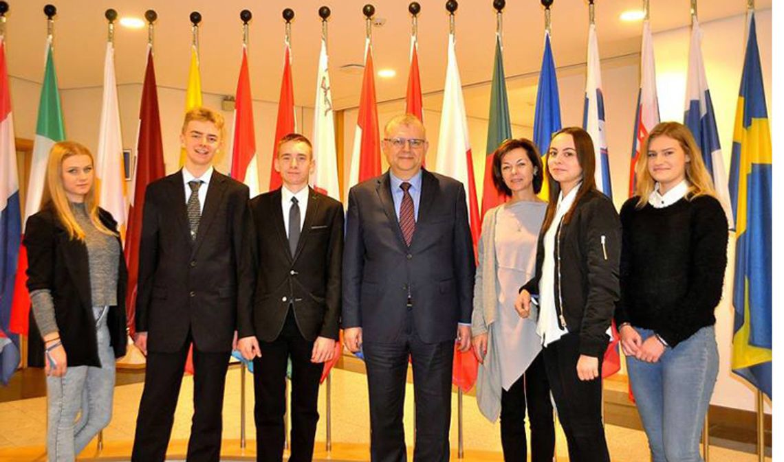 BIELAWSCY LICEALIŚCI W PARLAMENCIE EUROPEJSKIM