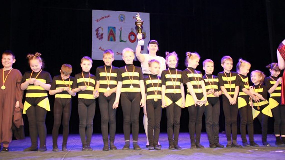 BIELAWSCY TANCERZE NAJLEPSI BIELAWSCY TANCERZE NAJLEPSI