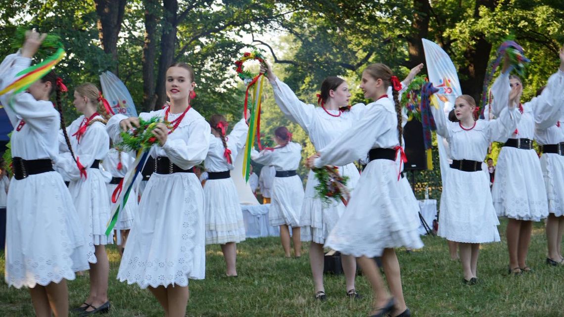 BURKATÓW ŚWIĘTOWAŁ HISTORIĘ I TRADYCJĘ PODCZAS WIDOWISKOWEJ BITWY POD BURKATOWEM I NOCY ŚWIĘTOJAŃSKIEJ