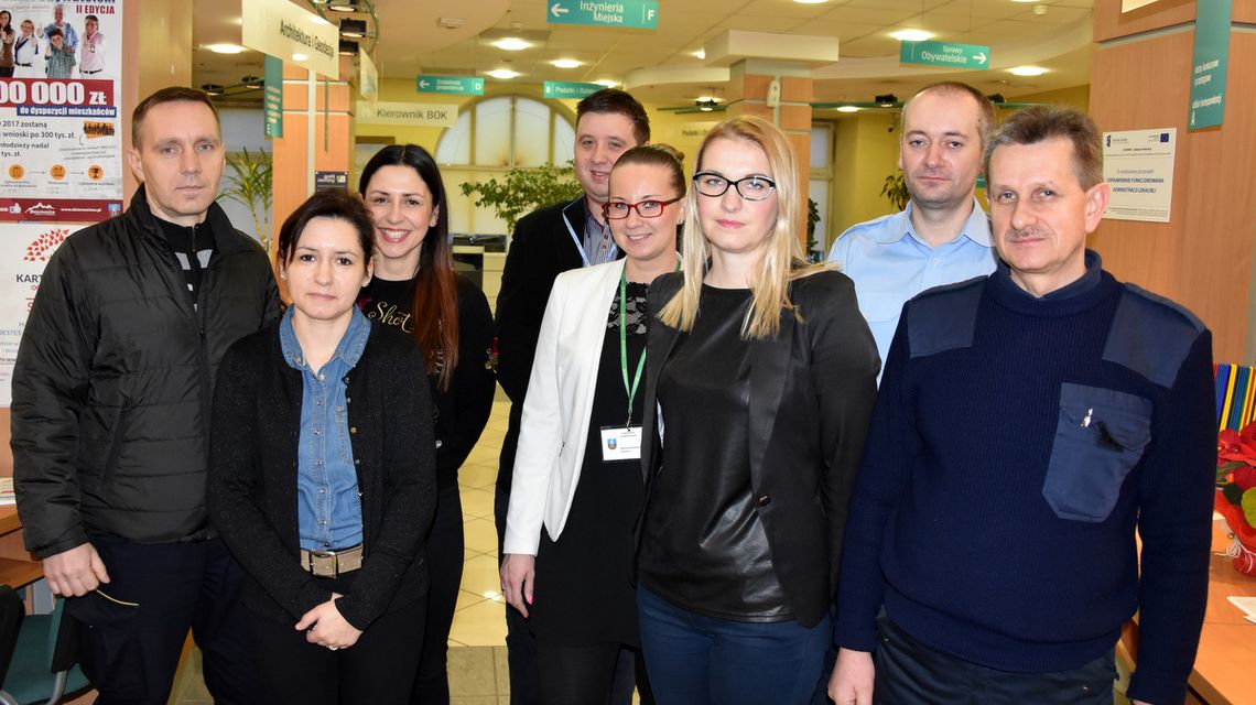 DOSTARCZĄ DECYZJE O WYMIARZE PODATKU DOSTARCZĄ DECYZJE O WYMIARZE PODATKU