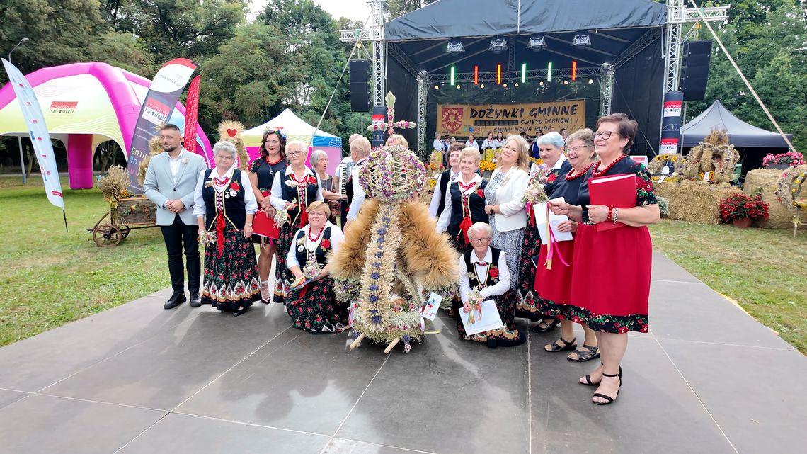 Dożynki Gminy Nowa Ruda w Bożkowie