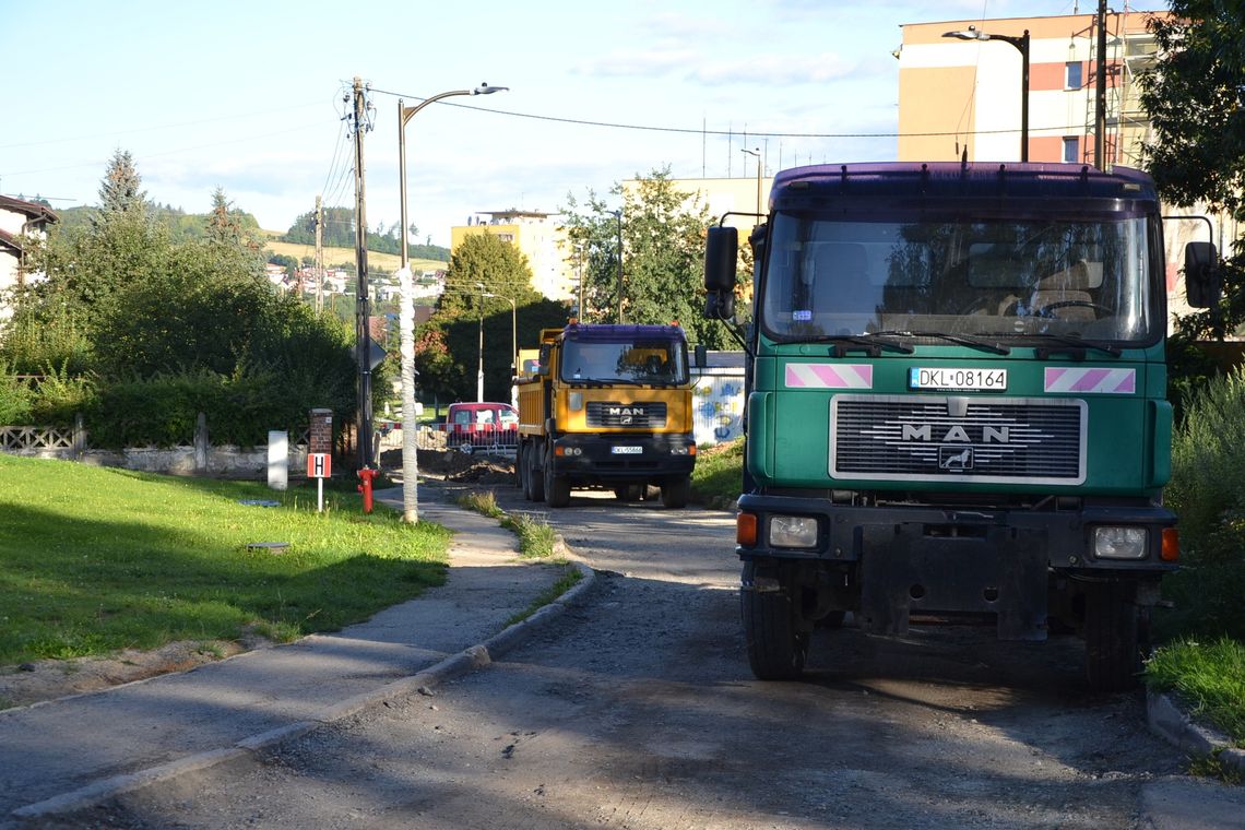 Duże i ważne inwestycje drogowe na ulicach w Nowej Rudzie