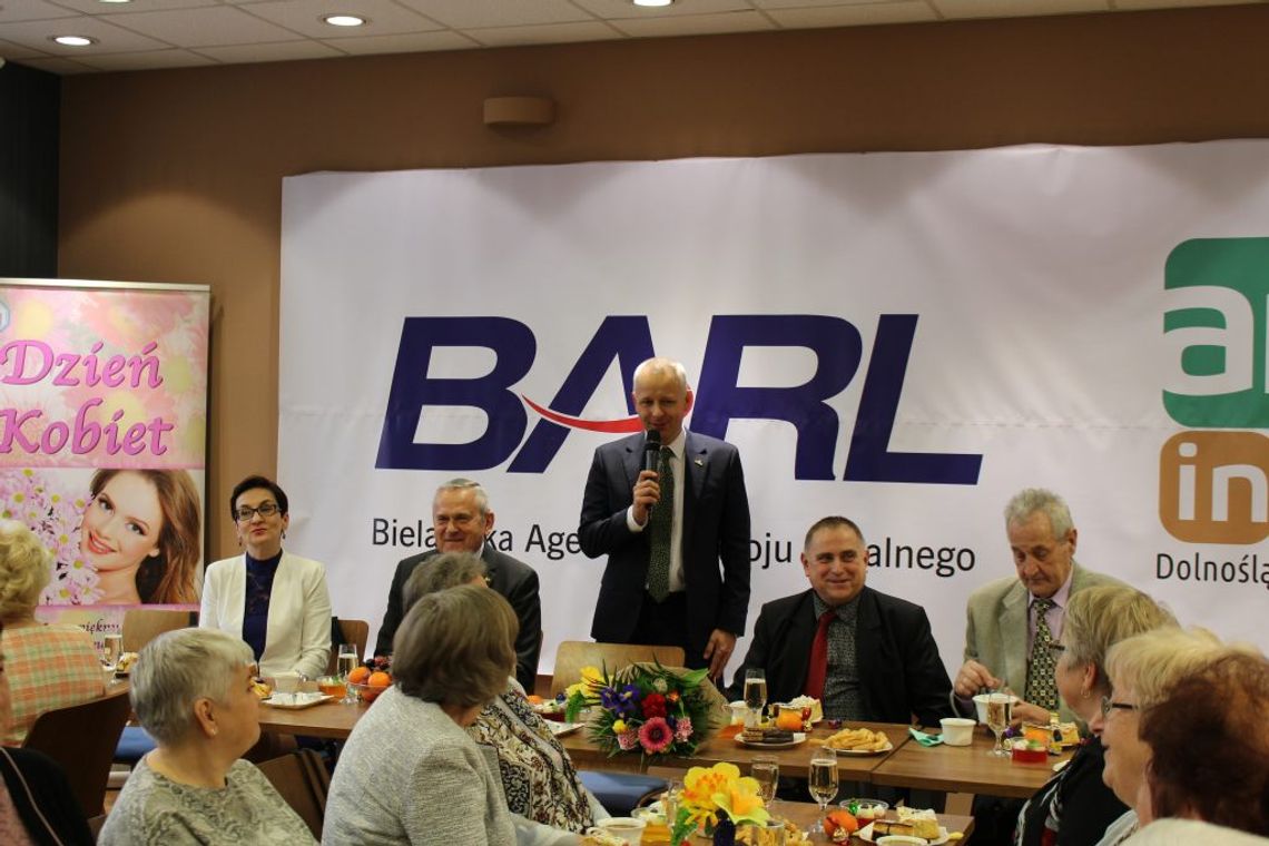 DZIEŃ KOBIET W POLSKIM ZWIĄZKU EMERYTÓW, RENCISTÓW I INWALIDÓW W BIELAWIE DZIEŃ KOBIET W POLSKIM ZWIĄZKU EMERYTÓW, RENCISTÓW I INWALIDÓW W BIELAWIE