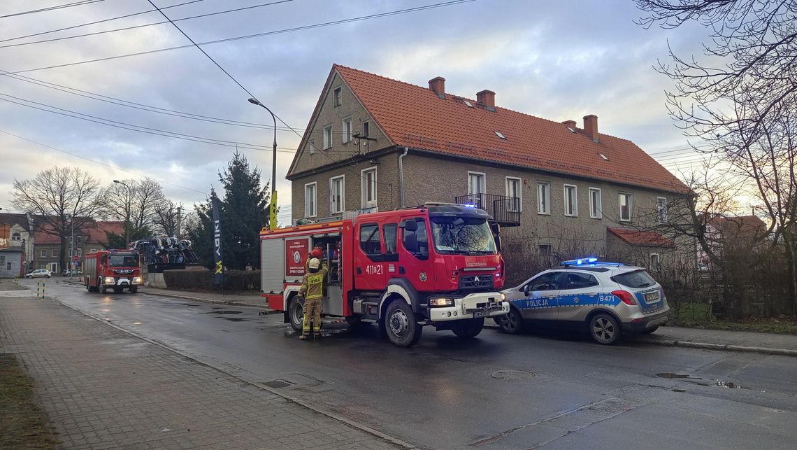 Dzierżoniów, interwencja strażaków na Nowowiejskiej