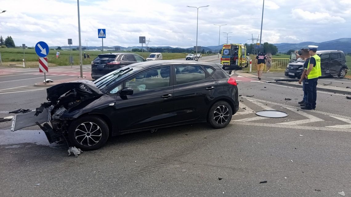 Dzierżoniów. Kolejny wypadek w tym miejscu na obwodnicy Dzierżoniów. Kolejny wypadek w tym miejscu na obwodnicy
